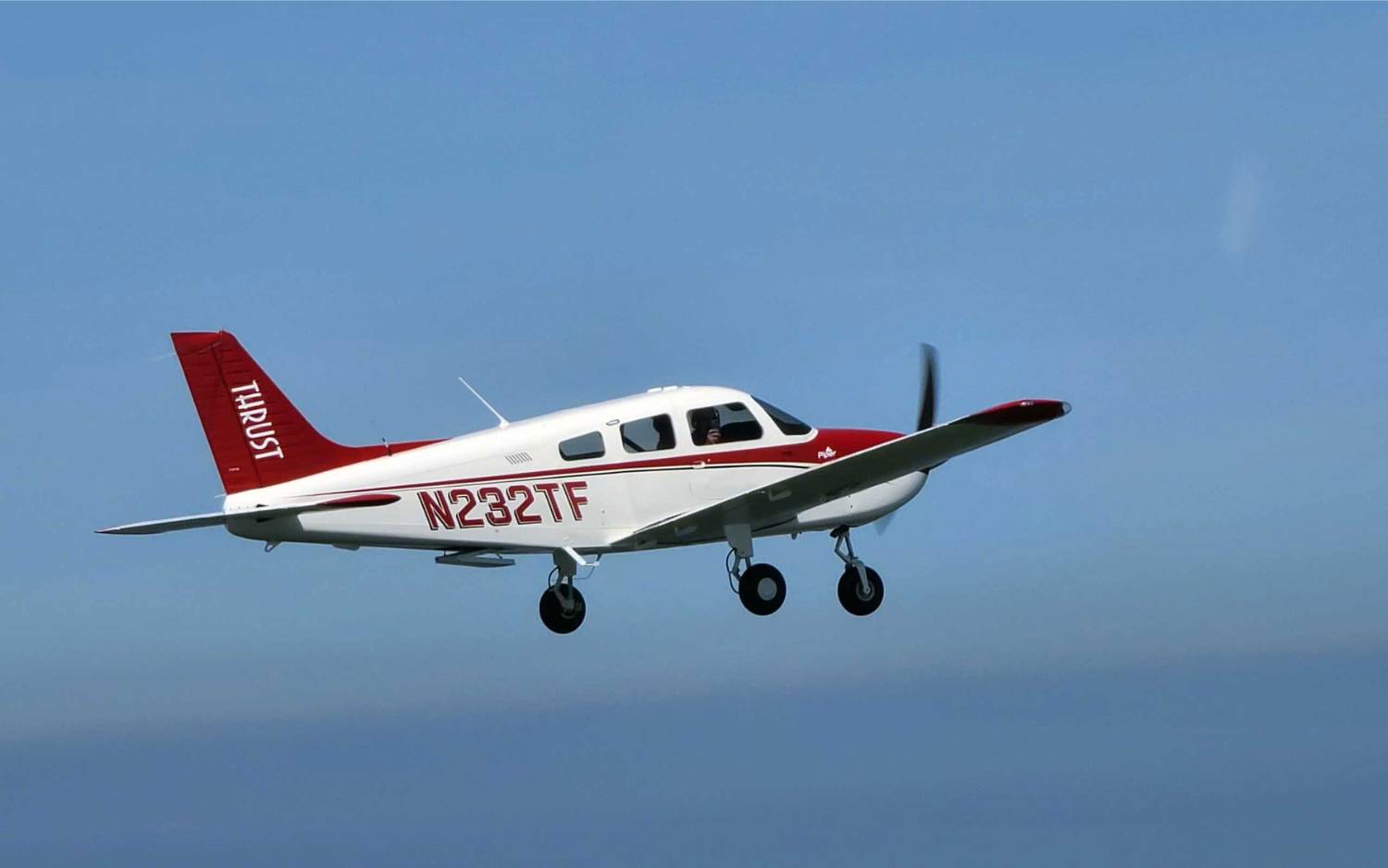 6 Tips to Mastering Basic Flight Maneuvers